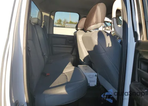 2018 Ram 1500 St z USA, uszkodzony, nr VIN 1C6RR7FGXJS282333